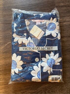 Vintage Y2K Victoria’s Secret Country Floral Flannel Pajama set DEADSTOCK XL
